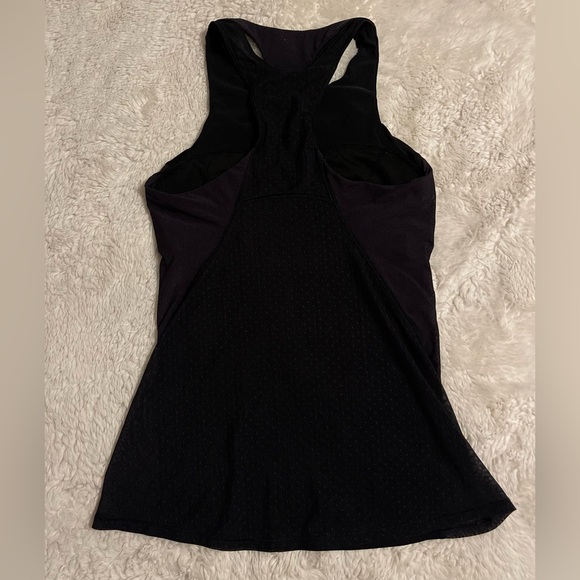 Lululemon Women’s Sz 4 Body Con Tank Top W/ Shelf Bra Black Activewear Mesh Back - Picture 8 of 10